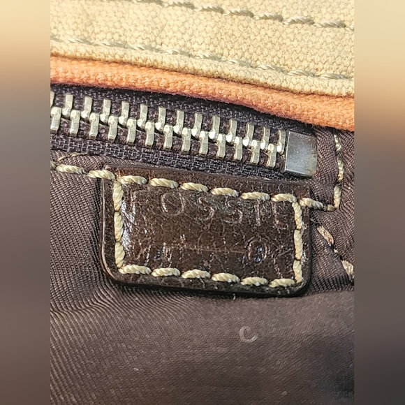 FOSSIL Key-Per Brown, Orange, Teal quilted organizer crossbody bag purse A6 - Picture 4 of 12